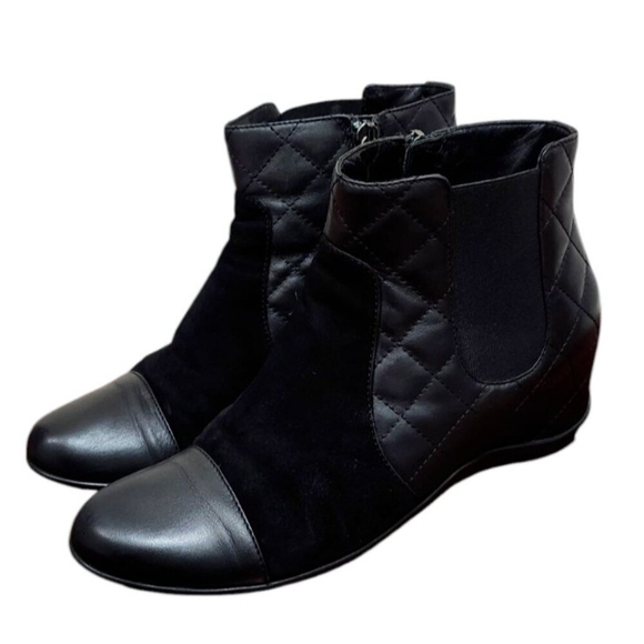 Aquatalia Womens Quilted Boot Size 7 Waterproof Black Leather Wedge Bootie - Picture 2 of 12